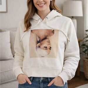 Ariana Grande Sweetener Hoodie Sweatshirt Cream Album Merch Small
